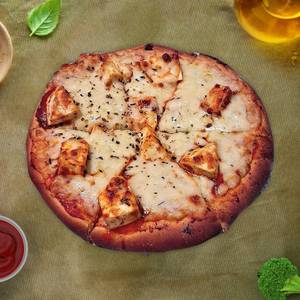 Paneer Maharaja Pizza