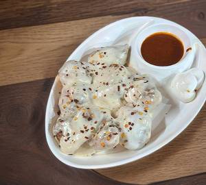 Momos cheese lapeta