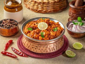 Chicken Bhuna (boneless)