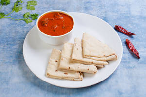 Chicken Masala+Phulka [4 Pieces]