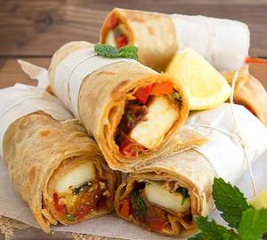 Paneer Spring Roll (3 Pcs)