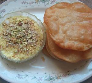 Kheer + 4 Poori