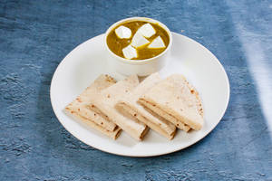 Palak Paneer With 4 Multigrain Phulka