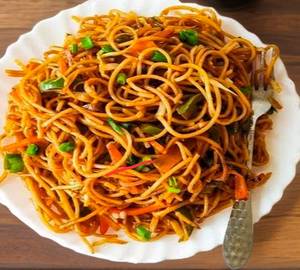 Veg Chowmein ( Full Plate )