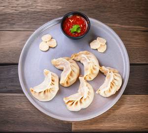 Chicken momos