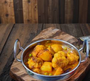 Aloo Fulkopi Tarkari(1Plate)
