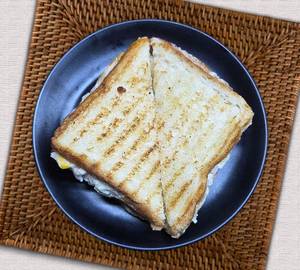 Veg Cheese Grilled Sandwich