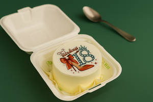 18th Birthday Bento Cake [225 Gms]