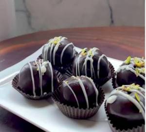 Brownie chocolate ball