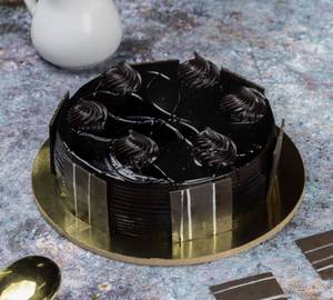 Dutch truffle chocolate cake ( round )1 kg