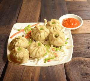Steam momo (8 pcs)