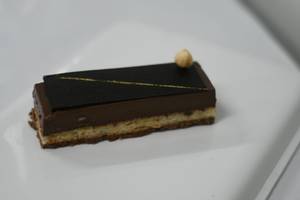 Crunchy Hazelnut Bar Pastry