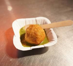 Falahaari Khopra Patis (1 Pc)