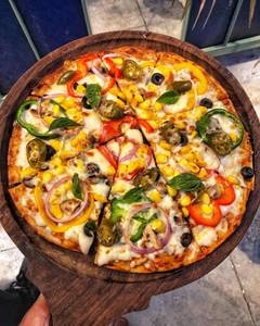 Tandoori pizza