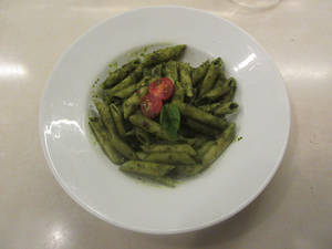 Pasta in pesto sauce