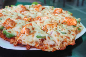 Butter Paneer Pizza
