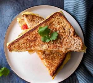 Cheese bread omelette