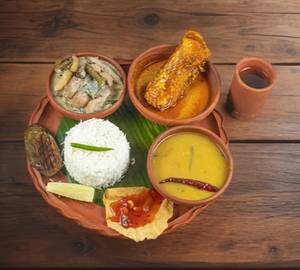 Katla Fish Thali [Serves 1]