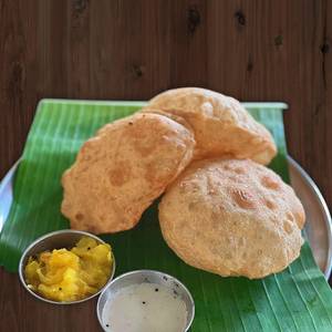 Poori Masala