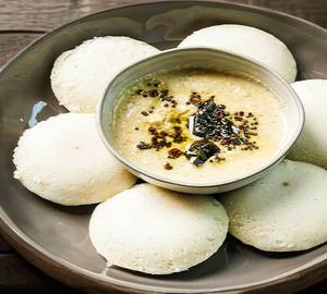 Idli chutney sambar [3 pieces]