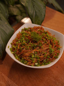Hot Chilli Garlic & Onion Noodles