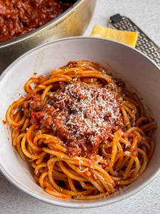 Chicken Spaghetti Bolognese
