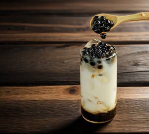 Lychee love boba shake