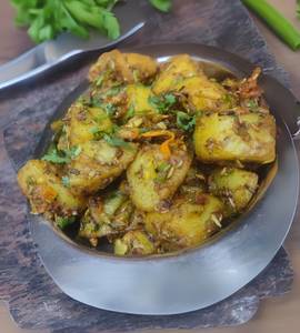 Aloo  Capsicum Dry