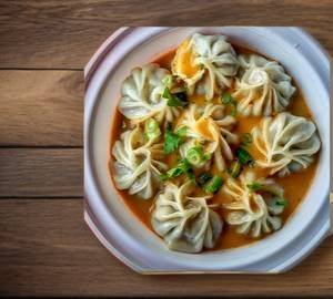 Veg Jhol Momos [6 Pieces]