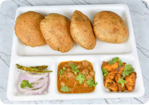 Chole Poori 4 Poori]