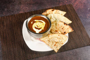 Dal Makhani + Masala Kulcha