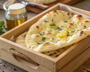 Butter Naan (Serves 1)