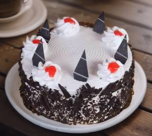 Black Forest Crunch Cake