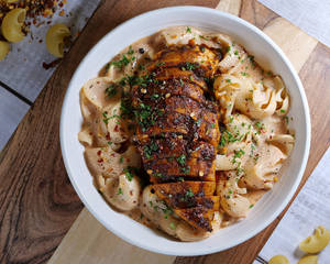 Cream N Spicy Pasta With Chicken