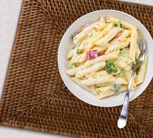 White Sauce Pasta