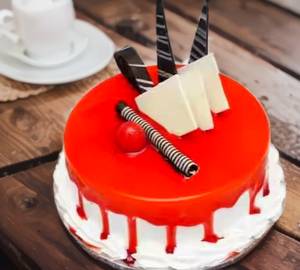 Pinneaple strawerry cake