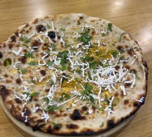 Amritsari Kulcha