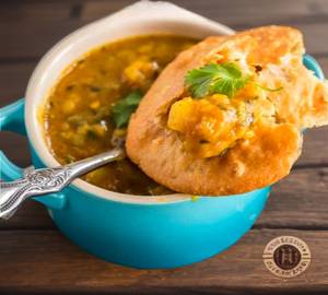 Khasta Kachori With Aloo Sabzi(2 Piece)