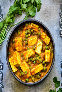 Matar Paneer