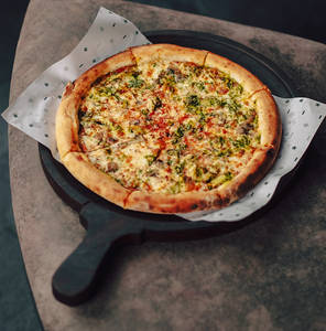 Rustica Pizza