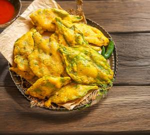 Aloo bhajiya [1 plate]