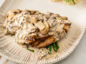 Chicken Steak With Mushroom Sauce
