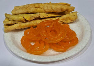 Jalebi + Fafda Combo