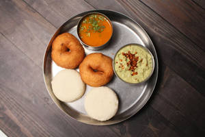 Idli Sambhar