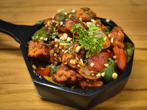 Chicken in kung pao bowl