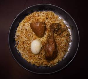 Chicken Biriyani Half [1pc Chicken/130gm] 750ml Container