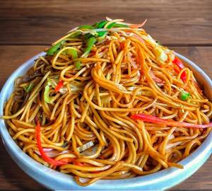 Veg Hakka Noodles