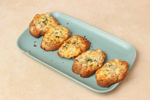 Chicken & Cheese Garlic Bread