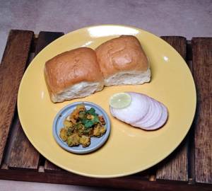 Pav bun