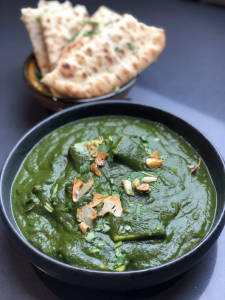 Paneer Lahsuni Palak